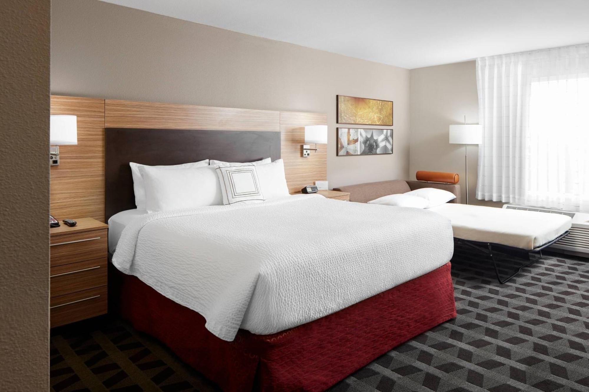 Towneplace Suites By Marriott Tampa South Екстериор снимка
